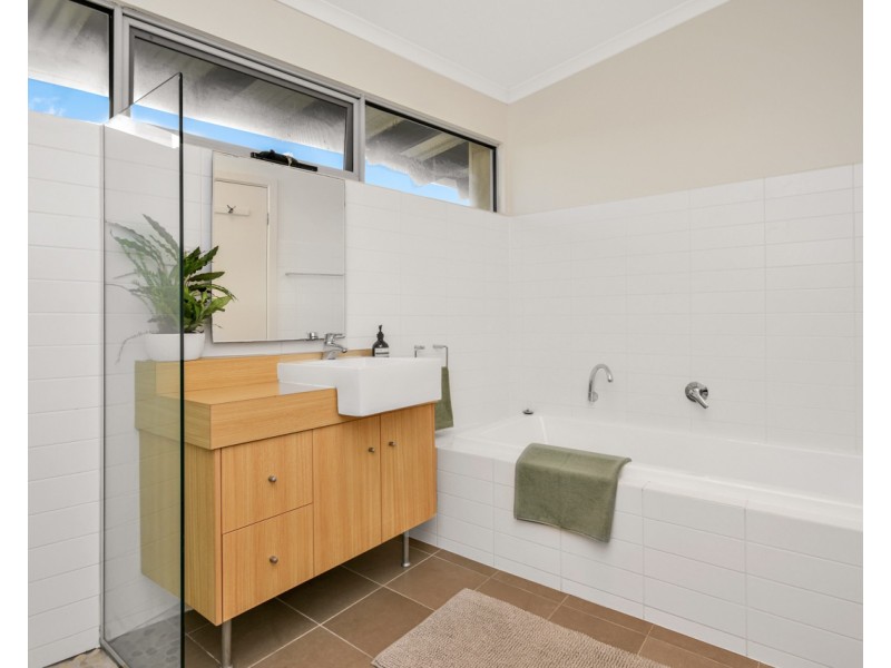 83 Newell Avenue, Middleton SA 5213