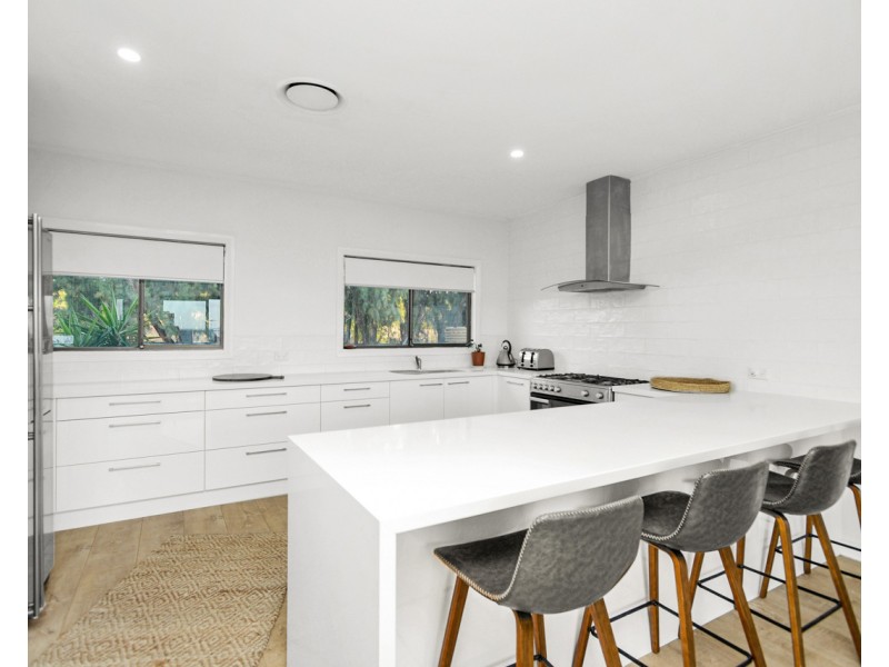 30-32 Sidney Parade, Hindmarsh Island SA 5214