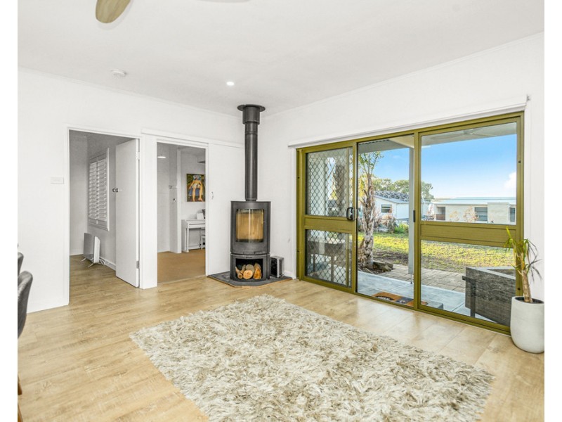 30-32 Sidney Parade, Hindmarsh Island SA 5214