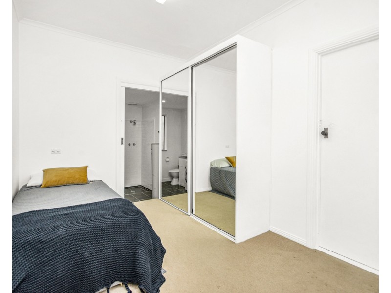 30-32 Sidney Parade, Hindmarsh Island SA 5214