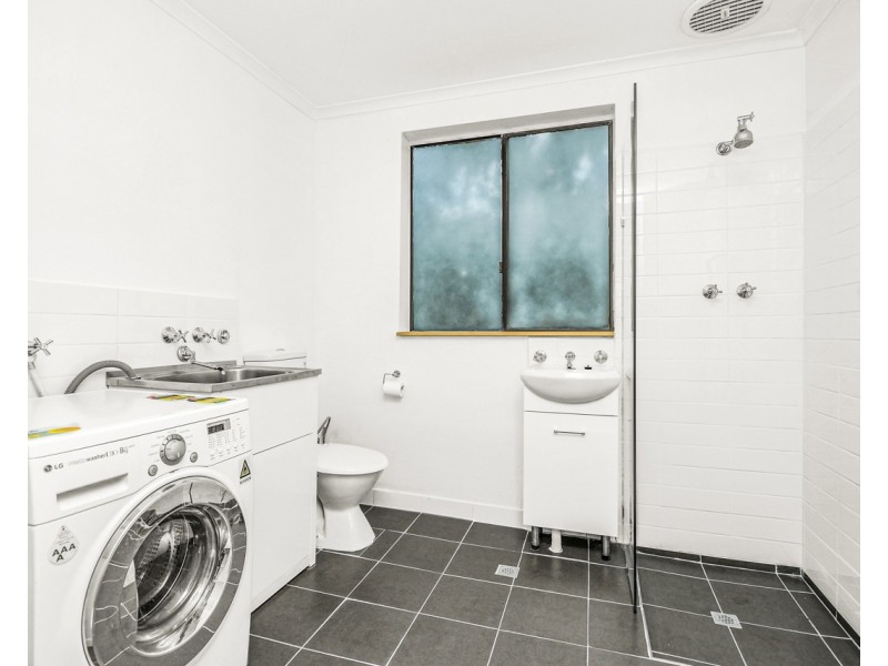 30-32 Sidney Parade, Hindmarsh Island SA 5214