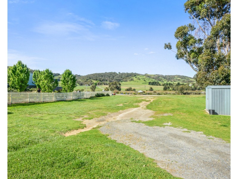 26 Victor Harbor Road, Mount Compass SA 5210