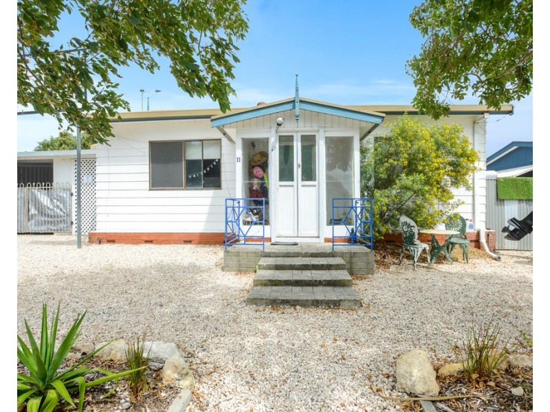 11 Heinicke Avenue, Goolwa South SA 5214