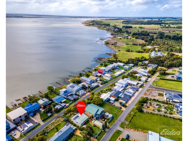 28 Sidney Parade, Hindmarsh Island SA 5214