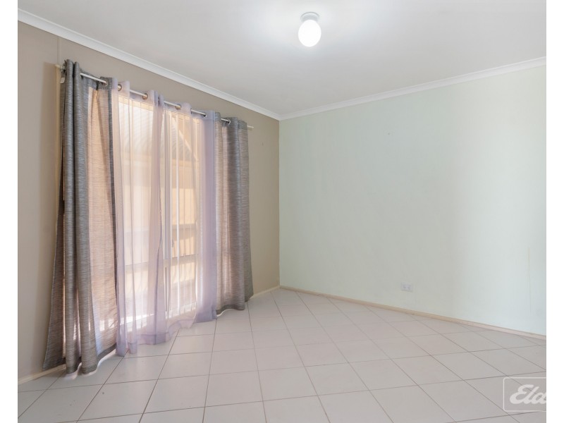 68 Sidney Parade, Hindmarsh Island SA 5214