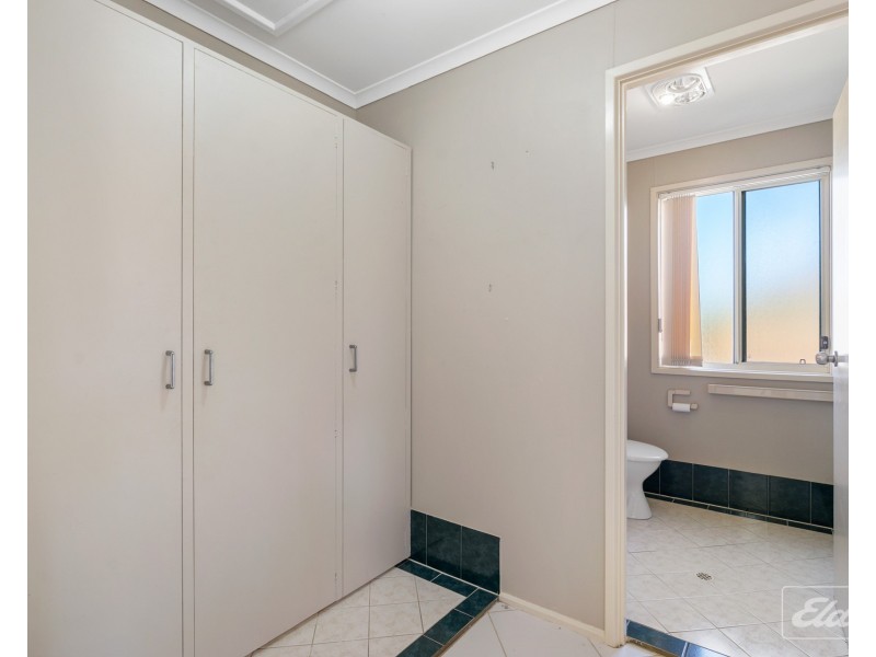 68 Sidney Parade, Hindmarsh Island SA 5214