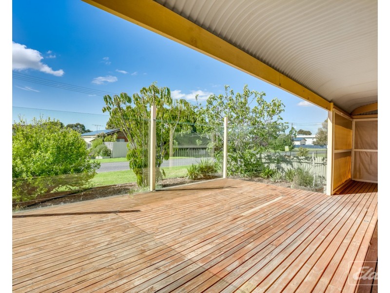 68 Sidney Parade, Hindmarsh Island SA 5214