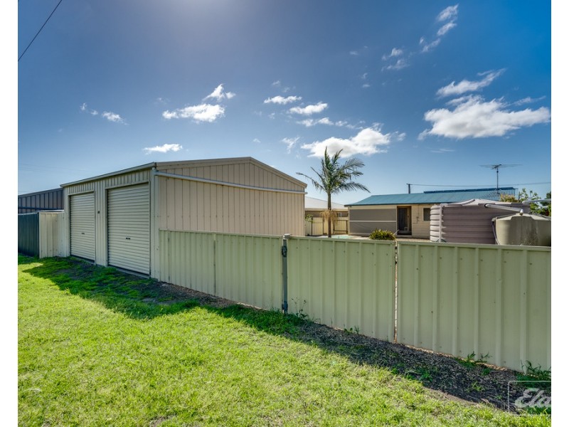 68 Sidney Parade, Hindmarsh Island SA 5214
