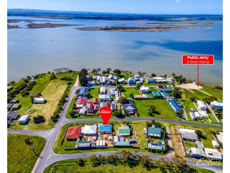 68 Sidney Parade, Hindmarsh Island SA 5214