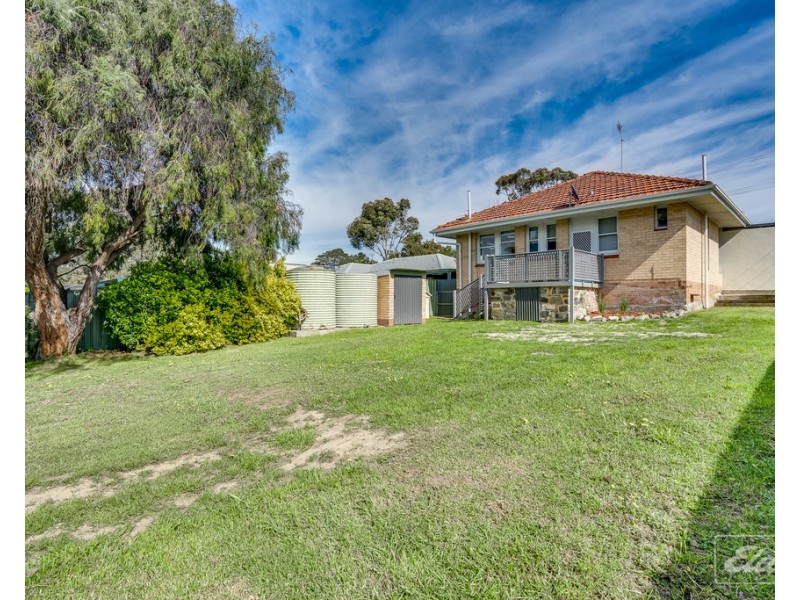 24 Mentone Road, Hayborough SA 5211