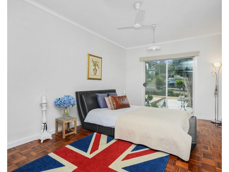 10 Field Avenue, Victor Harbor SA 5211