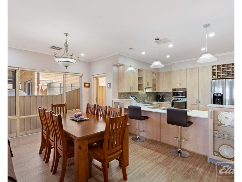 51 Britannia Parade, Hindmarsh Island SA 5214