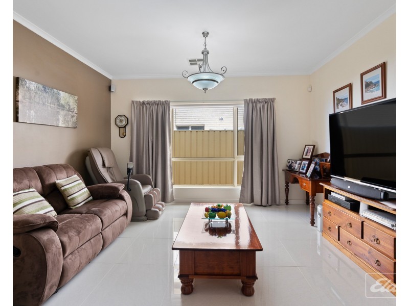 51 Britannia Parade, Hindmarsh Island SA 5214