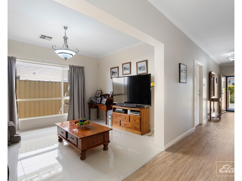 51 Britannia Parade, Hindmarsh Island SA 5214