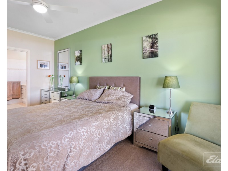 51 Britannia Parade, Hindmarsh Island SA 5214