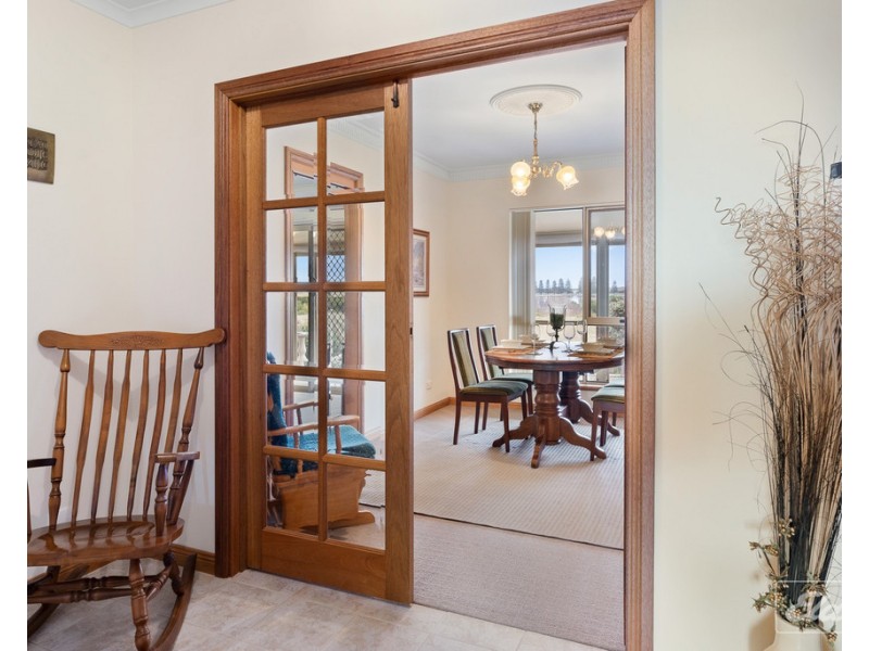 6 Excelsior Parade, Hindmarsh Island SA 5214