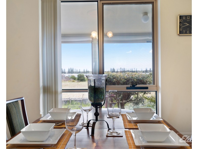 6 Excelsior Parade, Hindmarsh Island SA 5214