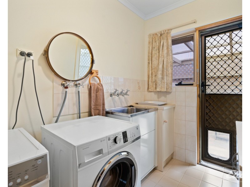 6 Excelsior Parade, Hindmarsh Island SA 5214