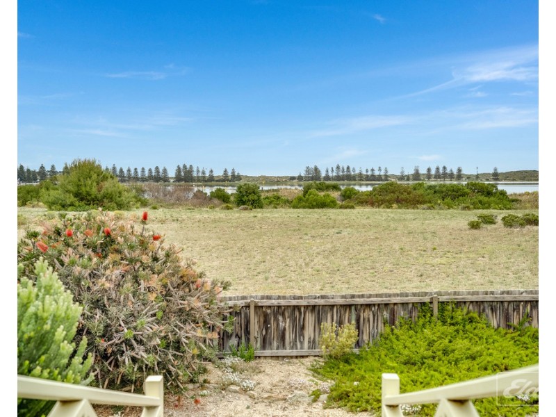 6 Excelsior Parade, Hindmarsh Island SA 5214