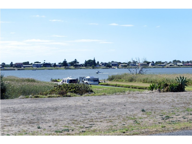 Allotment 2 Captain Sturt Parade, Hindmarsh Island SA 5214