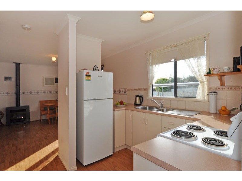 12 Avoca Street, Goolwa SA 5214