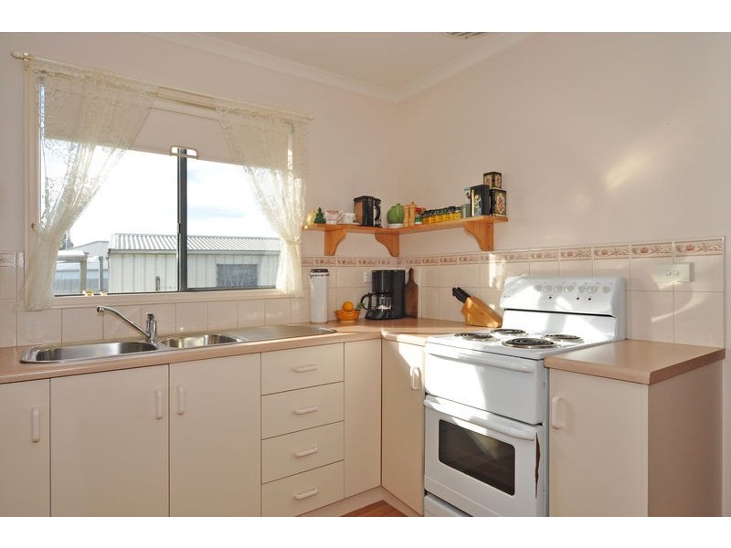 12 Avoca Street, Goolwa SA 5214