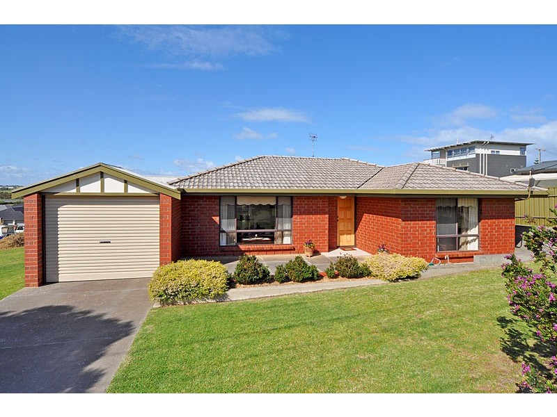 1 Fifth Avenue, Hayborough SA 5211