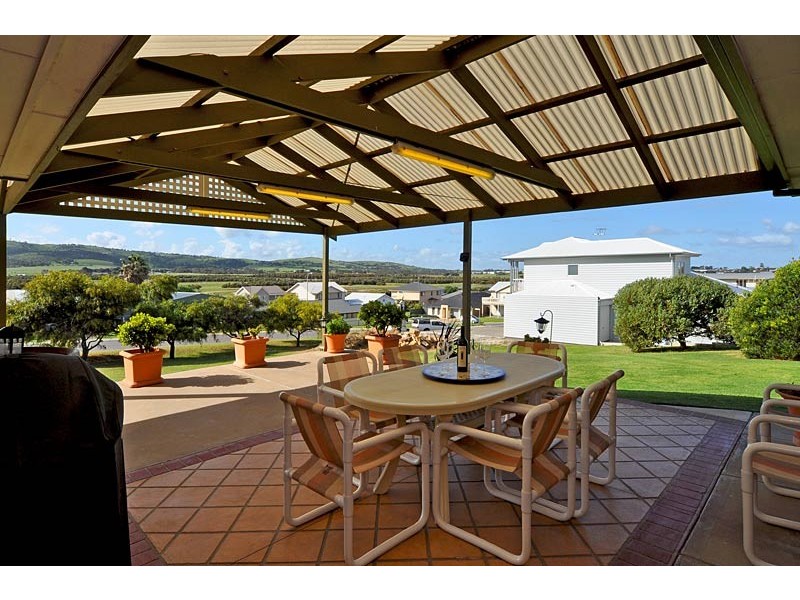 1 Fifth Avenue, Hayborough SA 5211