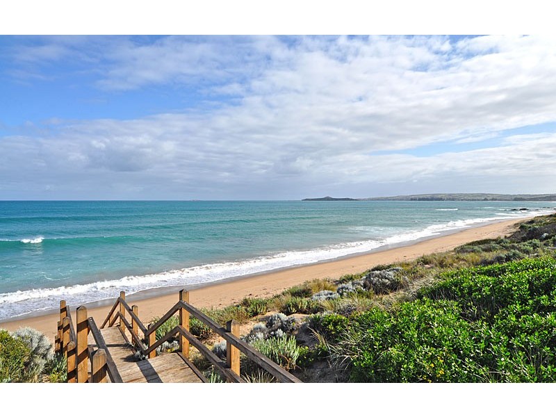 1 Fifth Avenue, Hayborough SA 5211