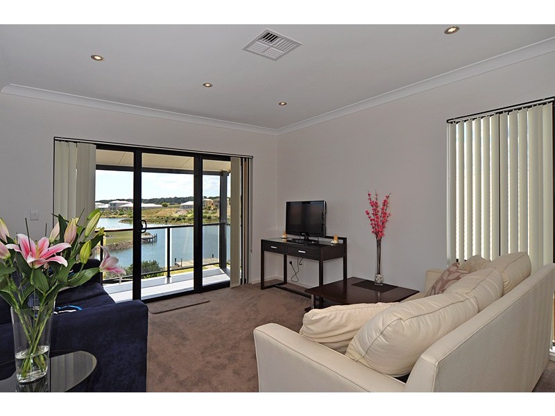 163 Excelsior Parade, Hindmarsh Island SA 5214
