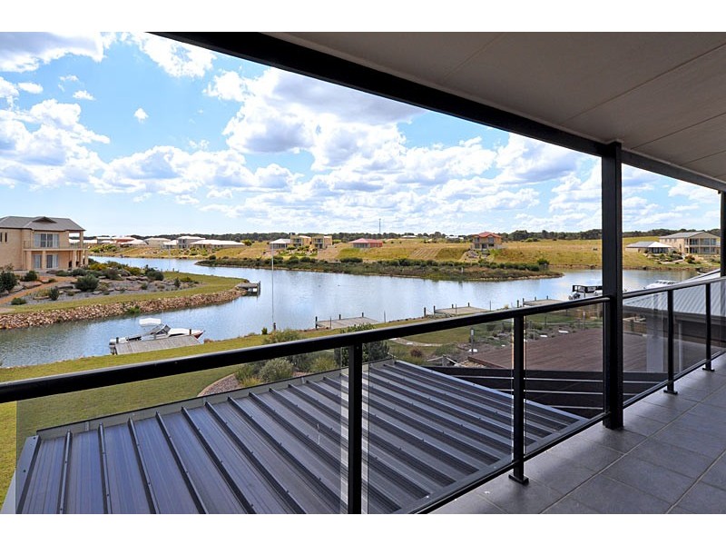 163 Excelsior Parade, Hindmarsh Island SA 5214