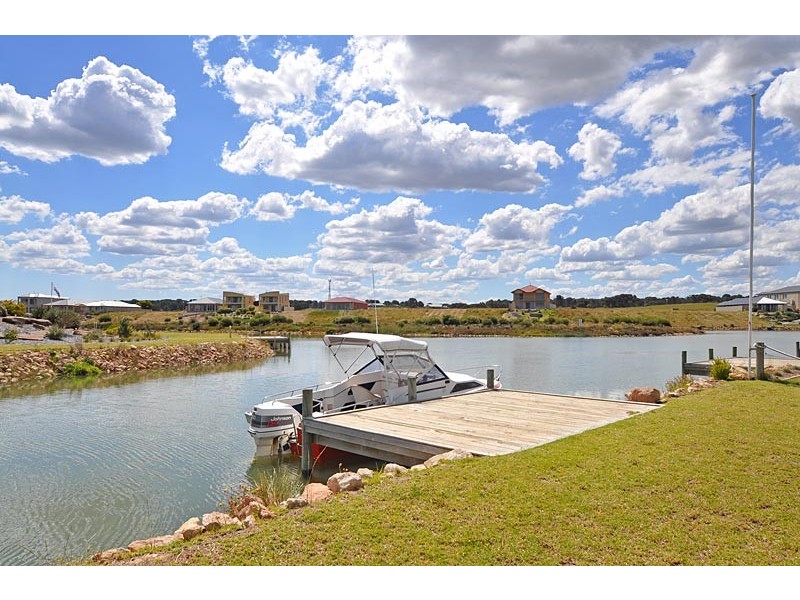 163 Excelsior Parade, Hindmarsh Island SA 5214