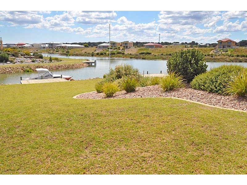 163 Excelsior Parade, Hindmarsh Island SA 5214