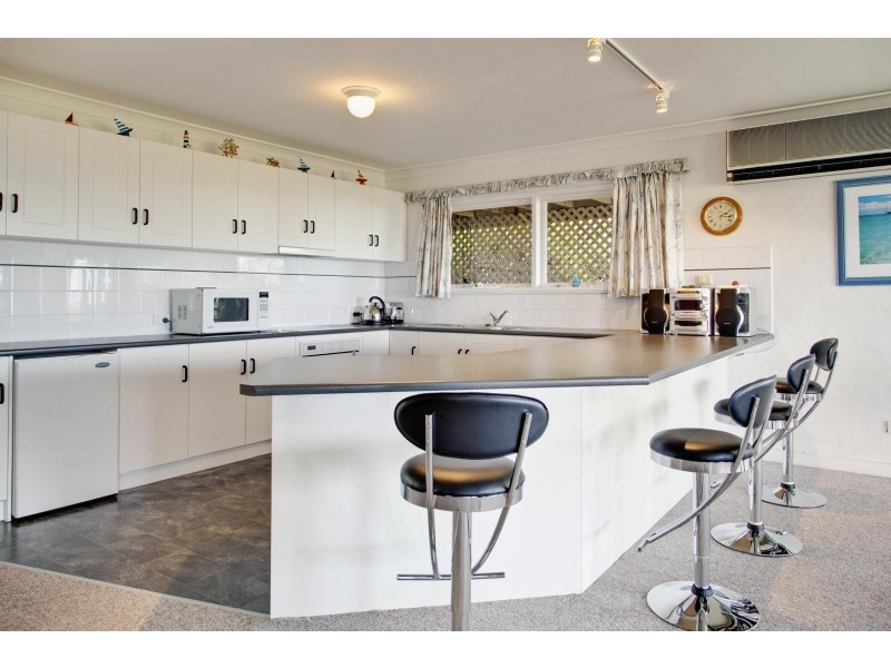 158 Surfers Parade, Middleton SA 5213