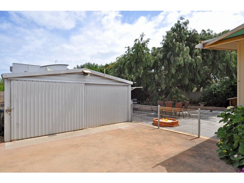 29 Castle Avenue, Goolwa Beach SA 5214