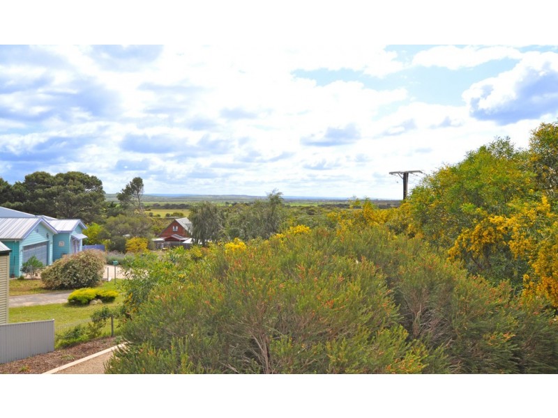2 Holme Close, Goolwa Beach SA 5214