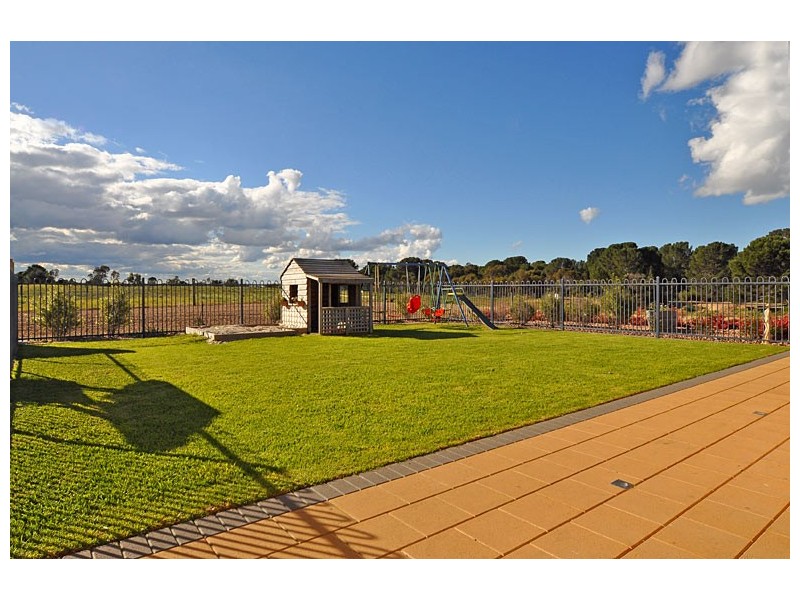 Lot 33 Captain Sturt Parade, Hindmarsh Island SA 5214