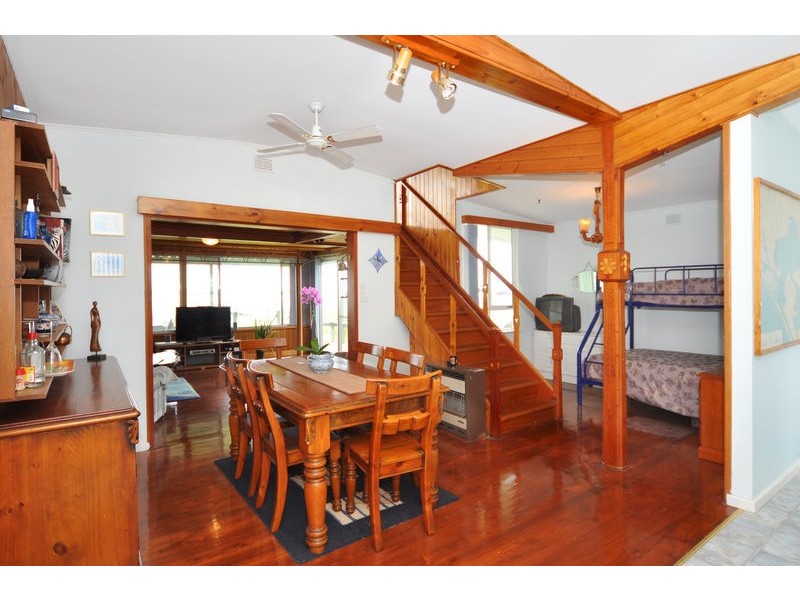 8 Valmai Terrace, Hindmarsh Island SA 5214