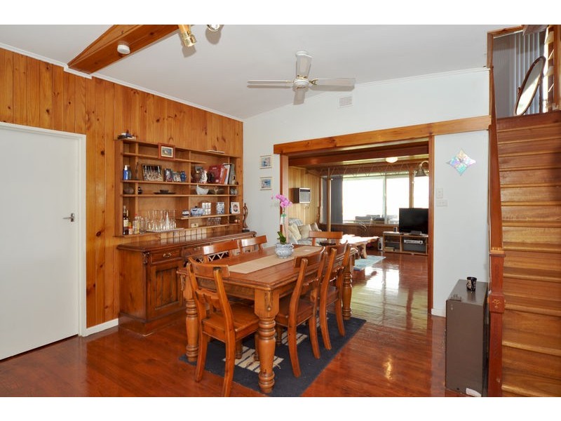 8 Valmai Terrace, Hindmarsh Island SA 5214