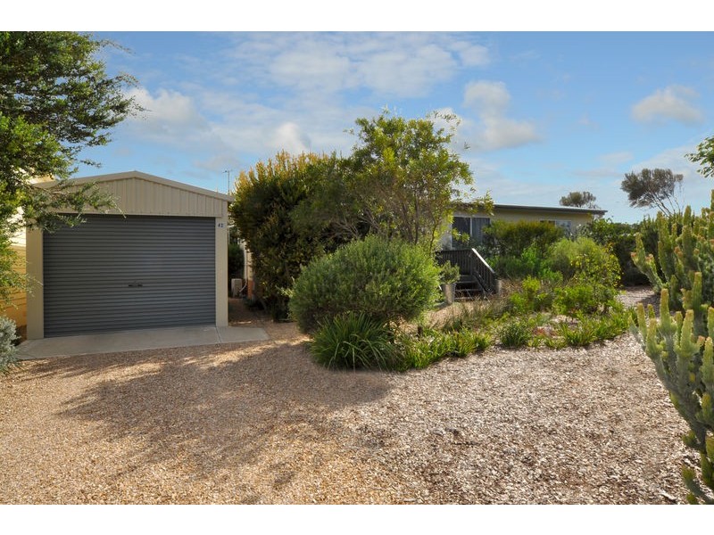 42 Underwood Avenue, Goolwa Beach SA 5214