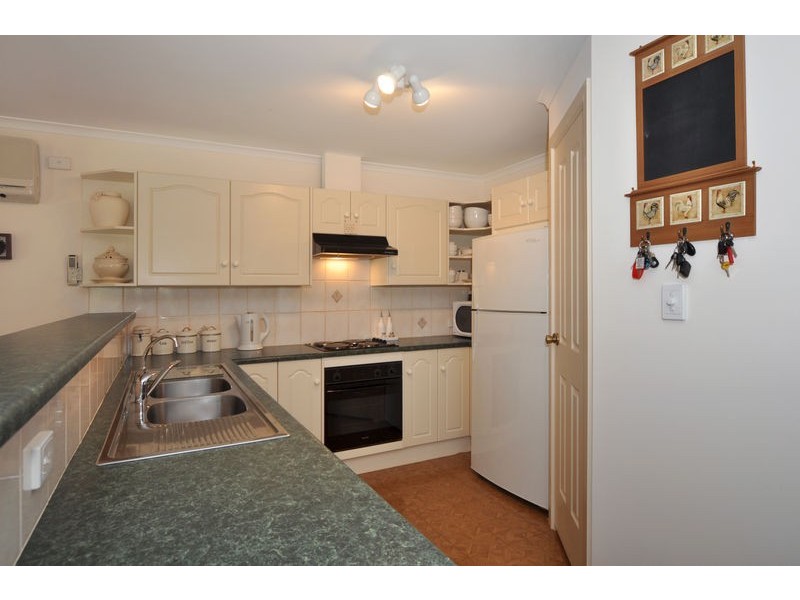 100 Fenchurch Street, Goolwa SA 5214