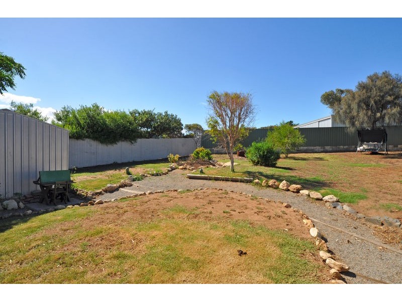 18 Gordon Street, Goolwa Beach SA 5214