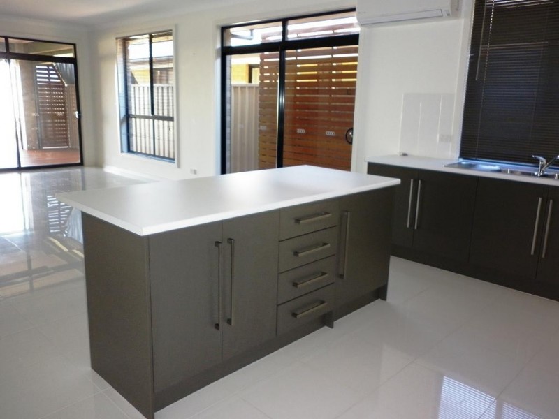 166 Wentworth Parade, Hindmarsh Island SA 5214