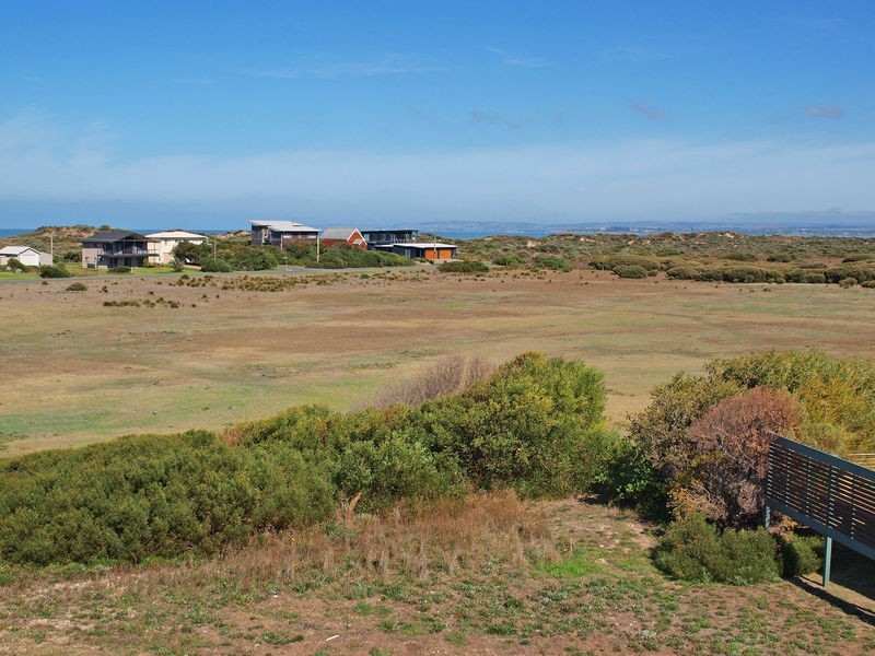 9 Kightley Road, Goolwa Beach SA 5214