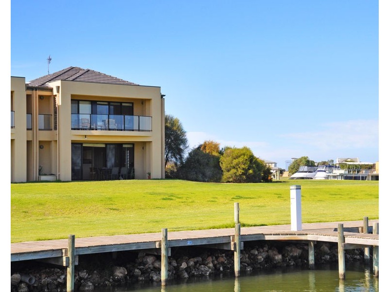 15 Vesta Drive, Hindmarsh Island SA 5214