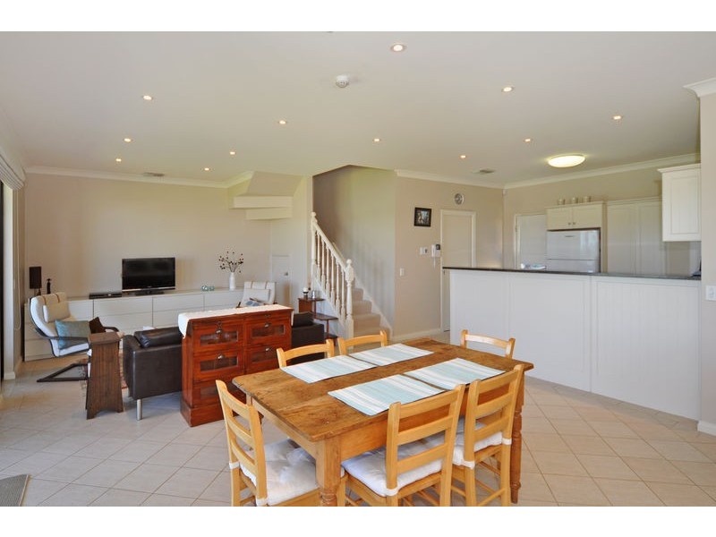 15 Vesta Drive, Hindmarsh Island SA 5214