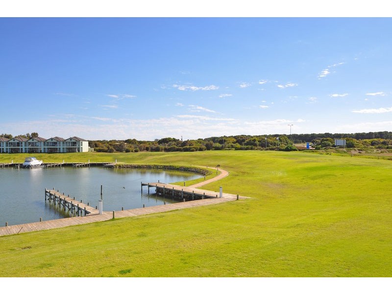 15 Vesta Drive, Hindmarsh Island SA 5214