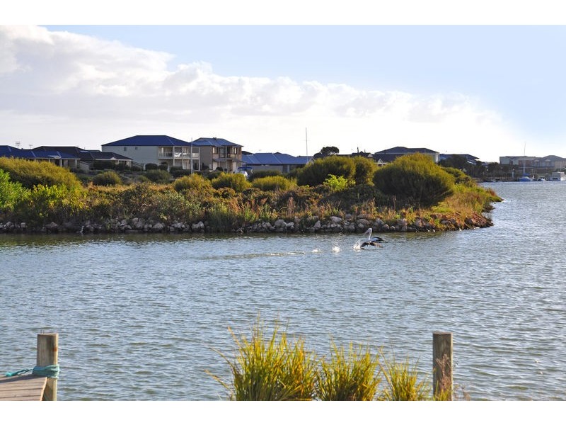 6 Napier Court, Hindmarsh Island SA 5214