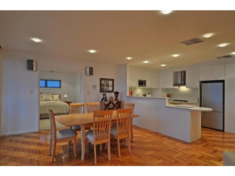 95 Captain Sturt Parade, Hindmarsh Island SA 5214