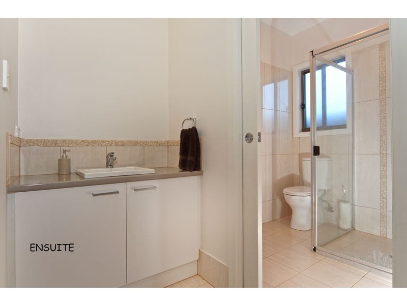 18 Lawrence Street, Goolwa North SA 5214